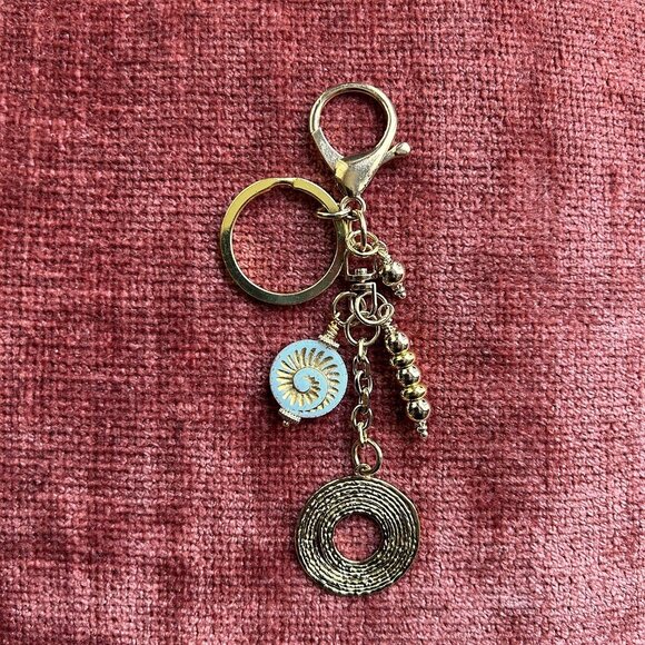 FLOATING RING PENDANT Bag Charm White, Gold Tone ⭕ - Picture 3 of 8